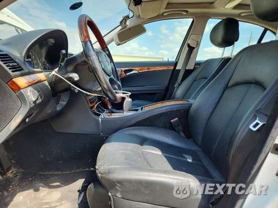 Zdjęcie 7 z 12 samochodu: 2008 MERCEDES-BENZ E 320 CDI VIN:WDBUF22X68B268832 - miniatura