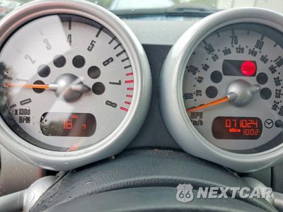 Zdjęcie 9 z 12 samochodu: 2005 MINI COOPER S VIN:WMWRE33445TD93323 - miniatura