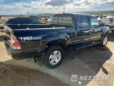 Trzecie zdjęcie samochodu z tyłu: 2015 TOYOTA TACOMA DOUBLE CAB LONG BED VIN:3TMMU4FN3FM081842 - miniatura