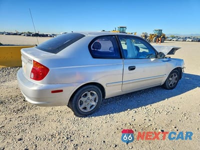 Trzecie zdjęcie samochodu z tyłu: 2003 HYUNDAI ACCENT GL VIN:KMHCG35C63U276298 - miniatura
