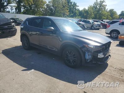 Czwarte zdjęcie samochodu z boku: 2019 MAZDA CX-5 TOURING VIN:JM3KFBCM1K1608583 - miniatura