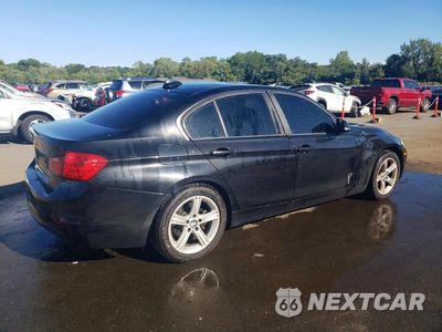 Trzecie zdjęcie samochodu z tyłu: 2013 BMW 328 XI SULEV VIN:WBA3B5C54DF596189 - miniatura