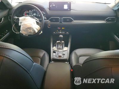 Zdjęcie 8 z 13 samochodu: 2025 MAZDA CX-5 PREMIUM PLUS VIN:JM3KFBEM1S0734929 - miniatura