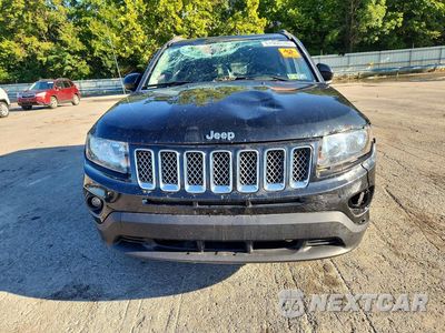 Piąte zdjęcie samochodu w środku: 2016 JEEP COMPASS LATITUDE VIN:1C4NJDEB8GD695397 - miniatura