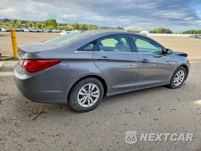 Trzecie zdjęcie samochodu z tyłu: 2011 HYUNDAI SONATA GLS VIN:5NPEB4AC2BH280834 - miniatura