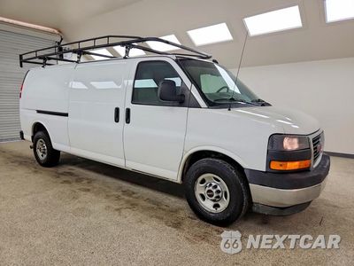 Czwarte zdjęcie samochodu z boku: 2022 GMC SAVANA G2500 VIN:1GTW7BF74N1226419 - miniatura