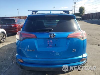 Zdjęcie 6 z 12 samochodu: 2018 TOYOTA RAV4 LE VIN:JTMBFREV4JD241831 - miniatura