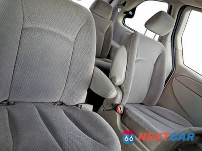 Zdjęcie 11 z 14 samochodu: 2005 DODGE CARAVAN SXT VIN:1D4GP45R85B119308 - miniatura