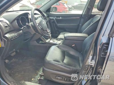 Zdjęcie 7 z 13 samochodu: 2011 KIA SORENTO EX VIN:5XYKU4A25BG047400 - miniatura