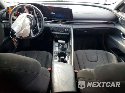 Zdjęcie 8 z 13 samochodu: 2023 HYUNDAI ELANTRA SEL VIN:KMHLS4AGXPU465961 - miniatura