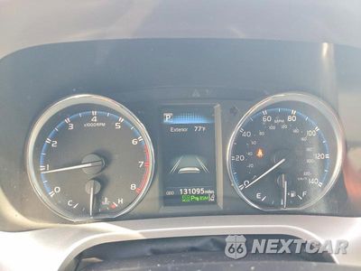 Zdjęcie 9 z 13 samochodu: 2017 TOYOTA RAV4 LIMITED VIN:JTMDFREV4HD201123 - miniatura