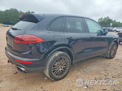 Trzecie zdjęcie samochodu z tyłu: 2017 PORSCHE CAYENNE VIN:WP1AA2A29HKA88882 - miniatura