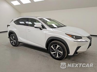 Czwarte zdjęcie samochodu z boku: 2019 LEXUS NX 300 BASE VIN:JTJYARBZXK2136205 - miniatura