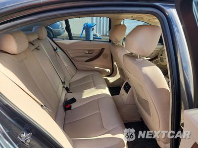 Zdjęcie 10 z 12 samochodu: 2012 BMW 328 I VIN:WBA3A5C59CFJ88823 - miniatura