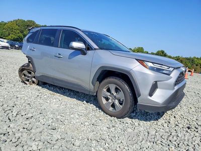 Czwarte zdjęcie samochodu z boku: 2025 TOYOTA RAV4 HYBRID XLE VIN:4T3RWRFV7SU191279 - miniatura