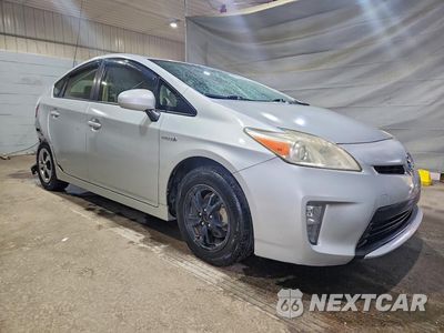 Czwarte zdjęcie samochodu z boku: 2012 TOYOTA PRIUS TWO VIN:JTDKN3DU6C5484594 - miniatura
