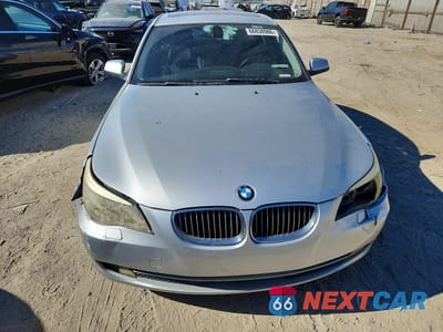 Piąte zdjęcie samochodu w środku: 2010 BMW 528 I VIN:WBANU5C52AC441723 - miniatura