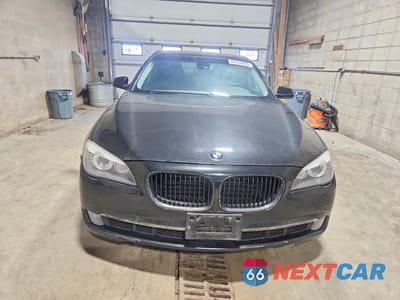 Piąte zdjęcie samochodu w środku: 2011 BMW 750 XI VIN:WBAKC6C52BC394822 - miniatura