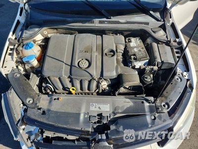 Zdjęcie 11 z 12 samochodu: 2011 VOLKSWAGEN JETTA SE VIN:3VWDZ7AJ6BM372298 - miniatura