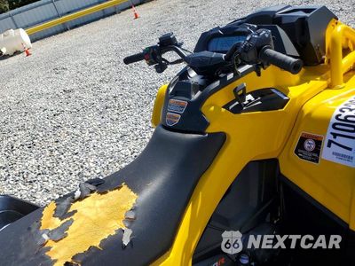 Piąte zdjęcie samochodu w środku: 2021 CAN-AM OUTLANDER X MR 1000R VIN:3JBLWAX43MJ002908 - miniatura