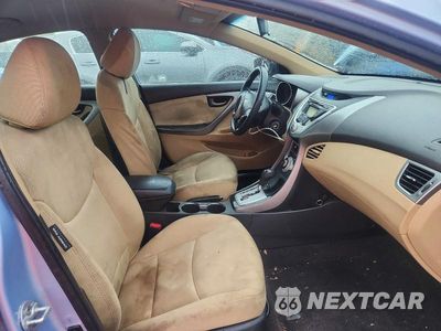 Piąte zdjęcie samochodu w środku: 2012 HYUNDAI ELANTRA GLS VIN:KMHDH4AE4CU190728 - miniatura