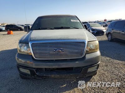 Piąte zdjęcie samochodu w środku: 2004 FORD F150 SUPERCREW VIN:1FTPW14504KA67667 - miniatura