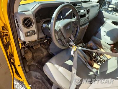 Zdjęcie 8 z 14 samochodu: 2022 FORD E-350 BOX TRUCK VIN:1FDWE3FNXNDC11895 - miniatura