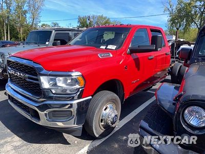 Drugie zdjęcie samochodu z przodu: 2020 RAM 3500 VIN:3C7WRTCL0LG106166 - miniatura