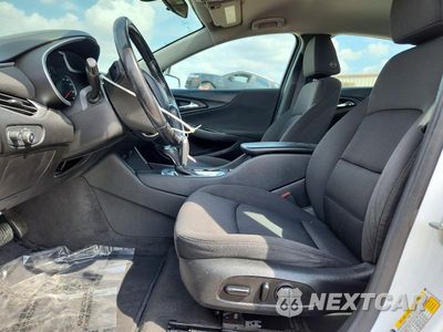 Zdjęcie 7 z 13 samochodu: 2020 CHEVROLET MALIBU RS VIN:1G1ZG5ST4LF097138 - miniatura