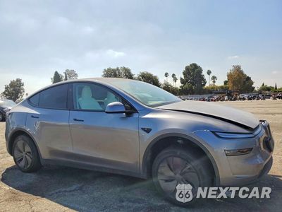 Czwarte zdjęcie samochodu z boku: 2026 TESLA MODEL Y VIN:7SAYGDEE9TF336586 - miniatura