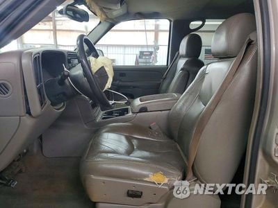 Zdjęcie 7 z 12 samochodu: 2004 CHEVROLET SILVERADO C1500 VIN:2GCEC13T541429346 - miniatura