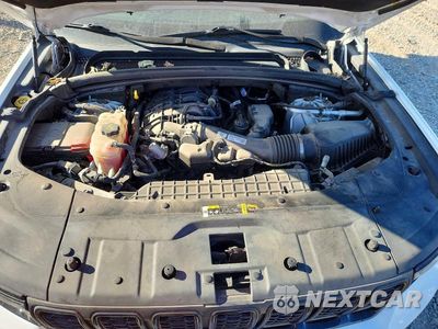 Zdjęcie 11 z 12 samochodu: 2023 JEEP GRAND CHEROKEE LIMITED VIN:1C4RJHBG7PC541052 - miniatura