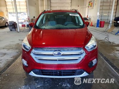 Piąte zdjęcie samochodu w środku: 2018 FORD ESCAPE SE VIN:1FMCU9GDXJUB53246 - miniatura