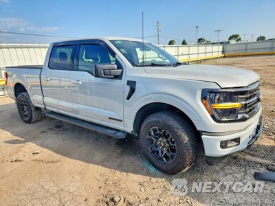 Czwarte zdjęcie samochodu z boku: 2026 FORD F150 XLT VIN:1FTFW3LD6TFB04843 - miniatura