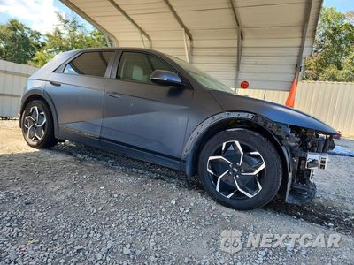 Czwarte zdjęcie samochodu z boku: 2023 HYUNDAI IONIQ 5 SEL VIN:KM8KN4AE7PU175498 - miniatura