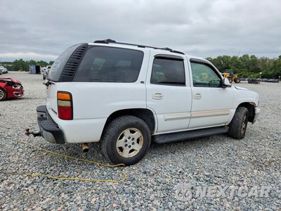 Trzecie zdjęcie samochodu z tyłu: 2004 CHEVROLET TAHOE C1500 VIN:1GNEC13Z44R255188 - miniatura
