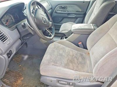 Zdjęcie 7 z 13 samochodu: 2004 HONDA PILOT EX VIN:2HKYF18434H533273 - miniatura