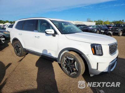 Czwarte zdjęcie samochodu z boku: 2023 KIA TELLURIDE S VIN:5XYP6DGC6PG367283 - miniatura