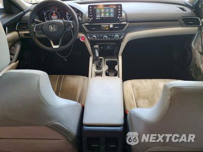 Zdjęcie 8 z 13 samochodu: 2018 HONDA ACCORD EX VIN:1HGCV1F47JA245695 - miniatura