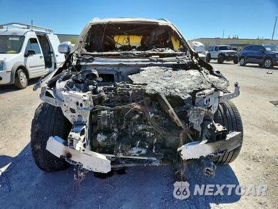 Piąte zdjęcie samochodu w środku: 2017 VOLVO XC90 T6 VIN:YV4A22PL2H1185200 - miniatura