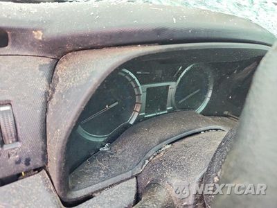Zdjęcie 9 z 13 samochodu: 2016 TOYOTA 4RUNNER TRAIL VIN:JTEBU5JR0G5384264 - miniatura