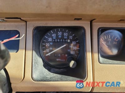 Zdjęcie 9 z 13 samochodu: 1989 JEEP WRANGLER / YJ SAHARA VIN:2J4FY49T2KJ156923 - miniatura