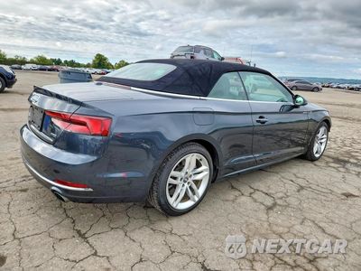 Trzecie zdjęcie samochodu z tyłu: 2019 AUDI A5 PREMIUM PLUS VIN:WAUYNGF50KN009607 - miniatura