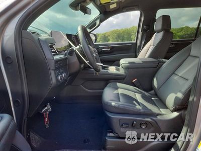 Zdjęcie 7 z 13 samochodu: 2026 CHEVROLET SUBURBAN K1500 LT VIN:1GNS6CKD4TR352921 - miniatura