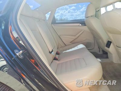 Zdjęcie 10 z 12 samochodu: 2015 VOLKSWAGEN PASSAT SE VIN:1VWBT7A35FC040452 - miniatura
