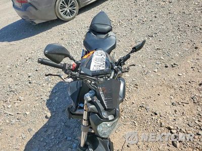Piąte zdjęcie samochodu w środku: 2017 YAMAHA FZ07 VIN:JYARM06E4HA013091 - miniatura