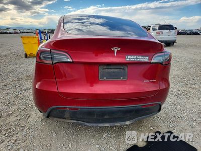 Zdjęcie 6 z 13 samochodu: 2025 TESLA MODEL Y VIN:7SAYGAEE2SF286174 - miniatura