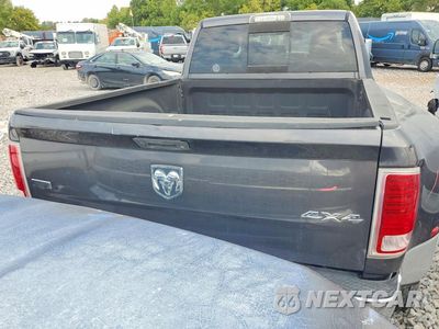 Zdjęcie 6 z 14 samochodu: 2015 RAM 3500 LARAMIE VIN:3C63RRMLXFG523467 - miniatura