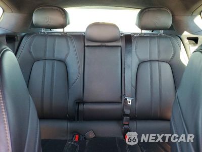 Zdjęcie 10 z 14 samochodu: 2017 MASERATI LEVANTE S SPORT VIN:ZN661YUS3HX241246 - miniatura
