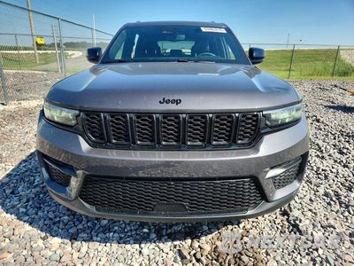 Piąte zdjęcie samochodu w środku: 2023 JEEP GRAND CHEROKEE LAREDO VIN:1C4RJHAG5PC598738 - miniatura